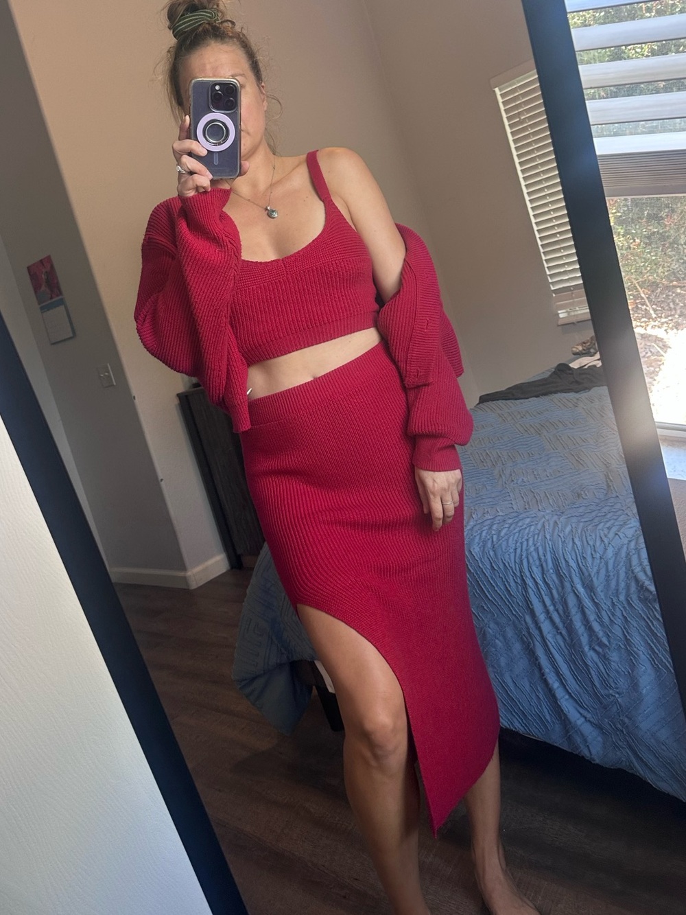 Lulu's Red Ribbed Midi Skirt with Front Slit. Skirt L, tops M - Picture 11 of 11